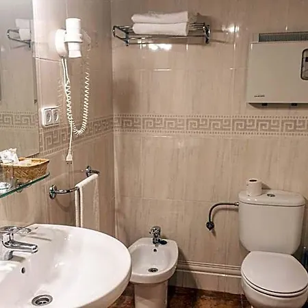 Otel Hotel Tarbena 2*